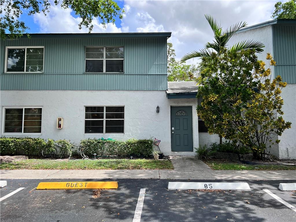 7385 W Sunrise Blvd, Plantation, FL 33313