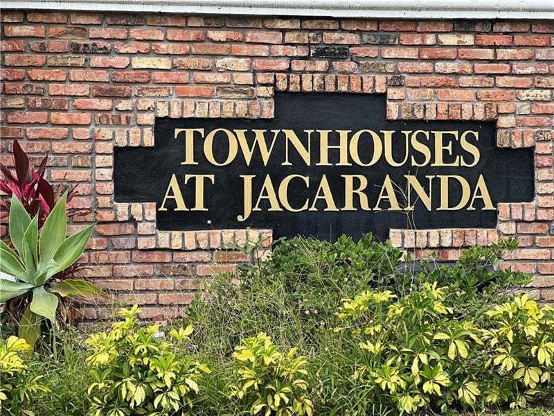 8237 NW 8th Ct, Plantation, FL 33324