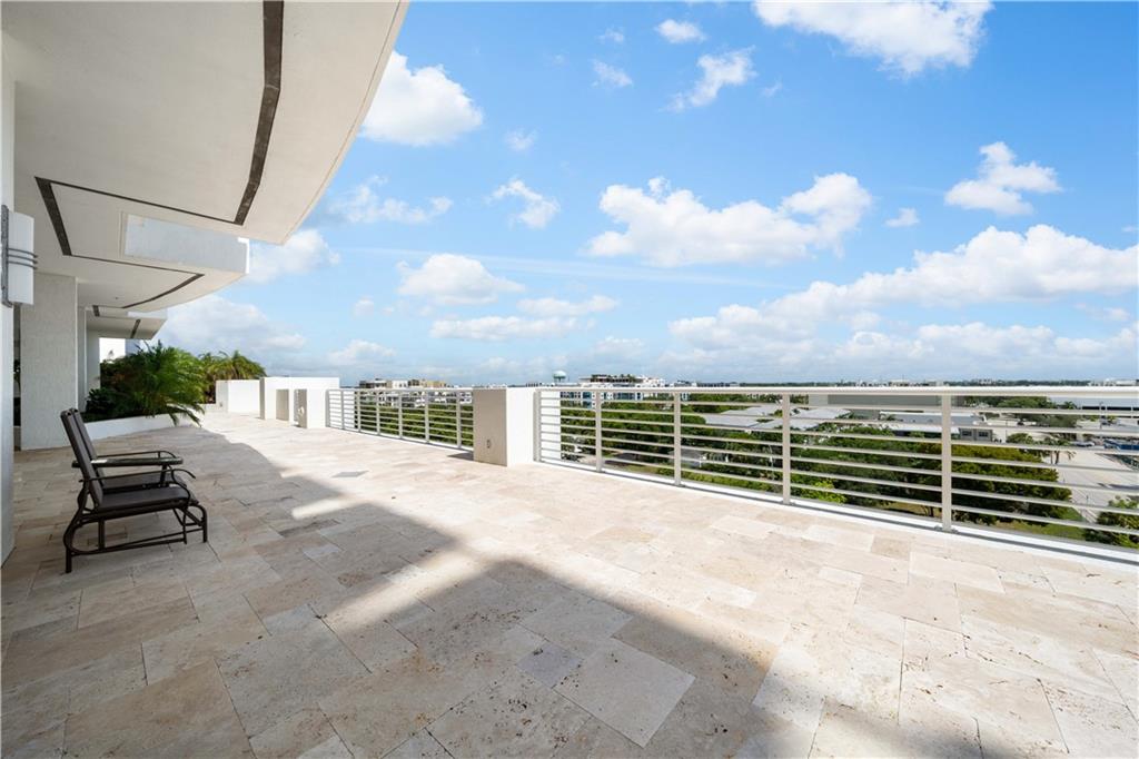315 NE 3rd Ave 905, Fort Lauderdale, FL 33301