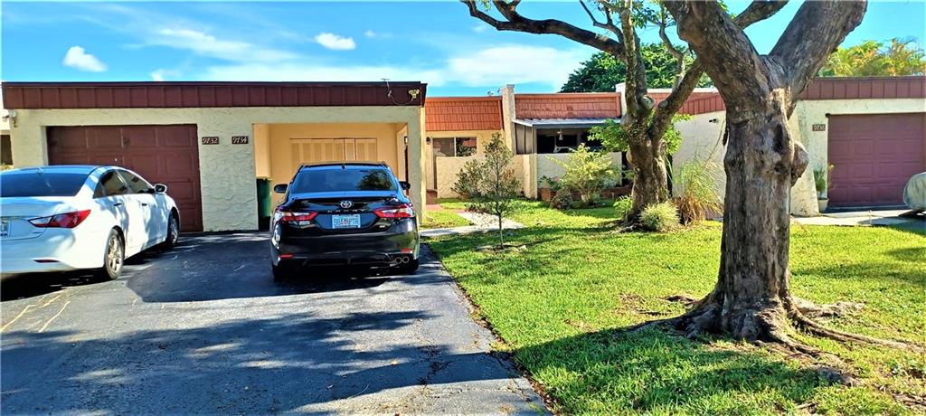 9734 NW 65th St C12, Tamarac, FL 33321