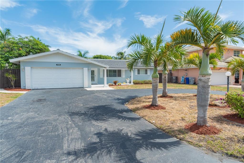 2821 NE 16th St, Pompano Beach, FL 33062