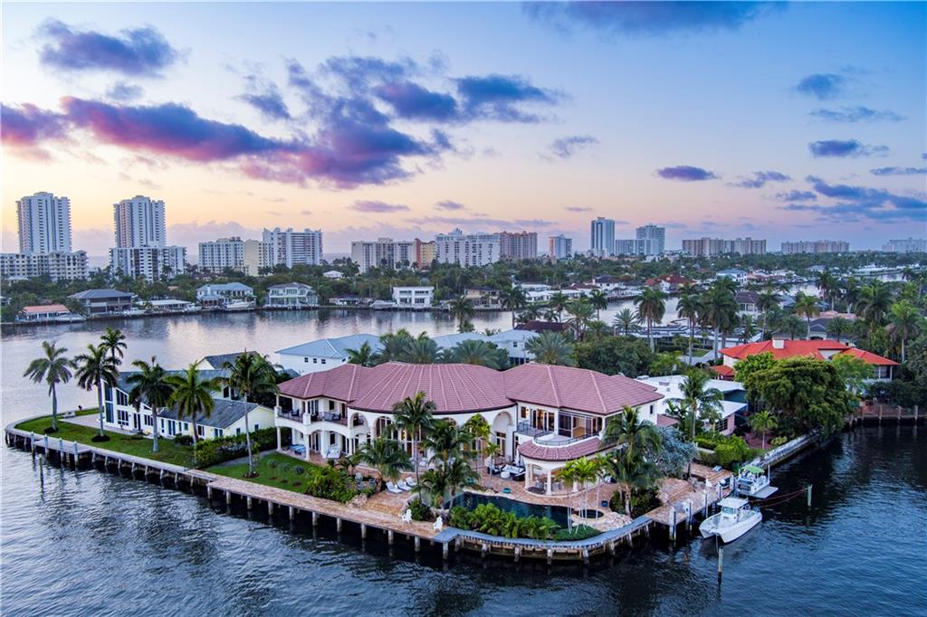 2593 SE 8th Street, Pompano Beach, FL 33062