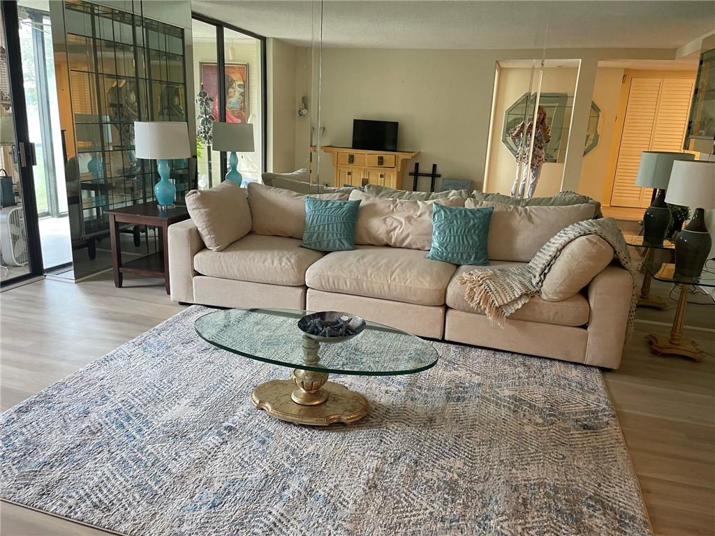 featured image of property