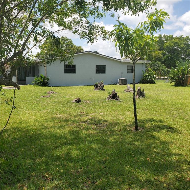 7071 NW 22nd St, Sunrise, FL 33313