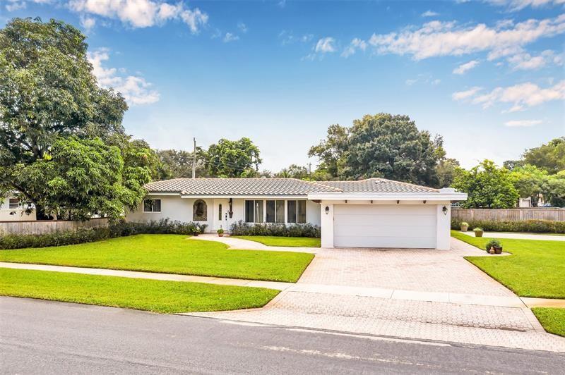 6092 SW 2nd St, Plantation, FL 33317