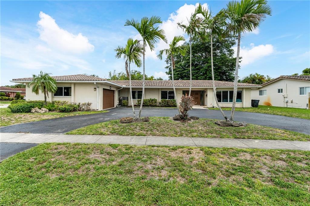 4000 N 41st Ct, Hollywood, FL 33021