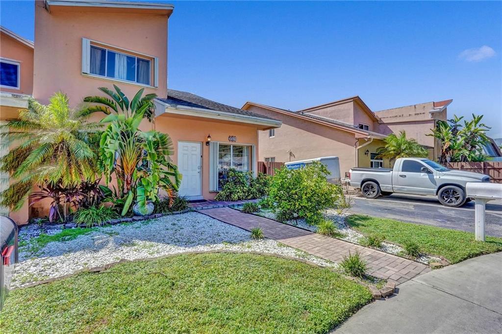 5521 SW 44th Ave, Dania Beach, FL 33314