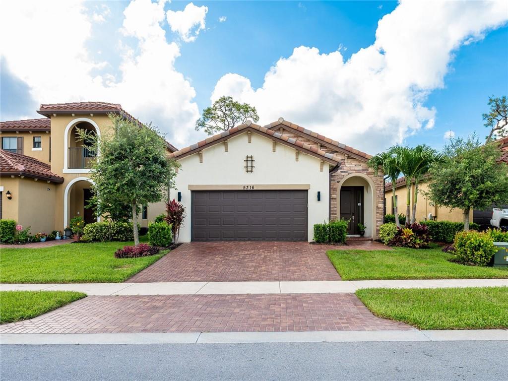 5316 NW 48th Ln, Tamarac, FL 33319