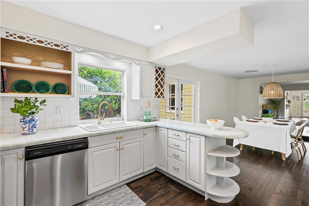 featured image of property