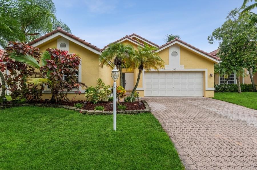 262 NW 116th Terrace, Coral Springs, FL 33071
