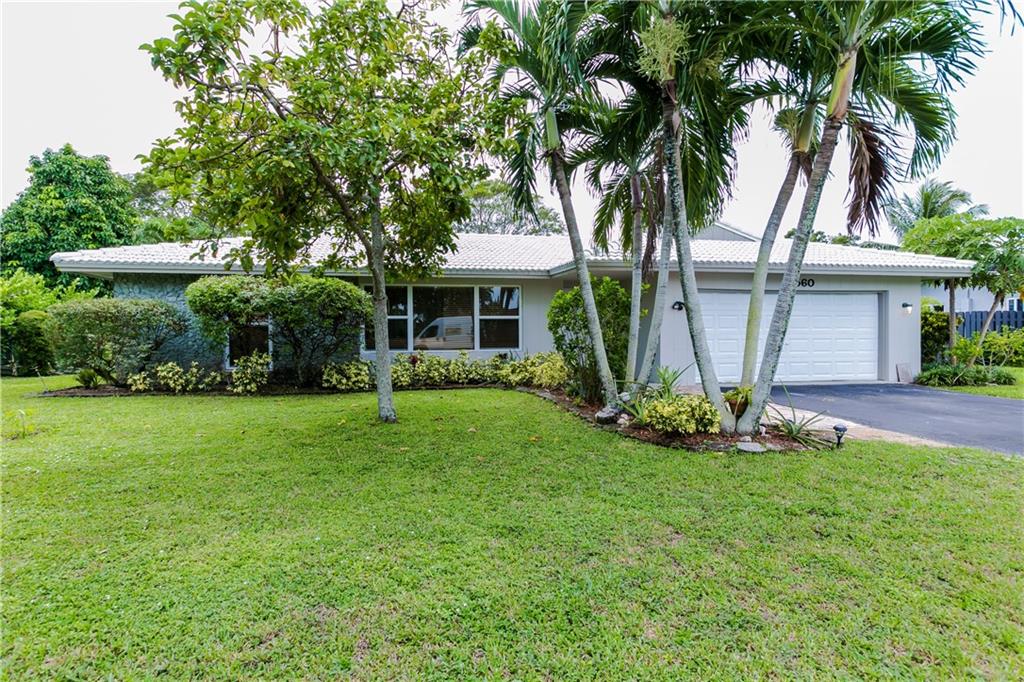 10560 NW 43rd Ct, Coral Springs, FL 33065