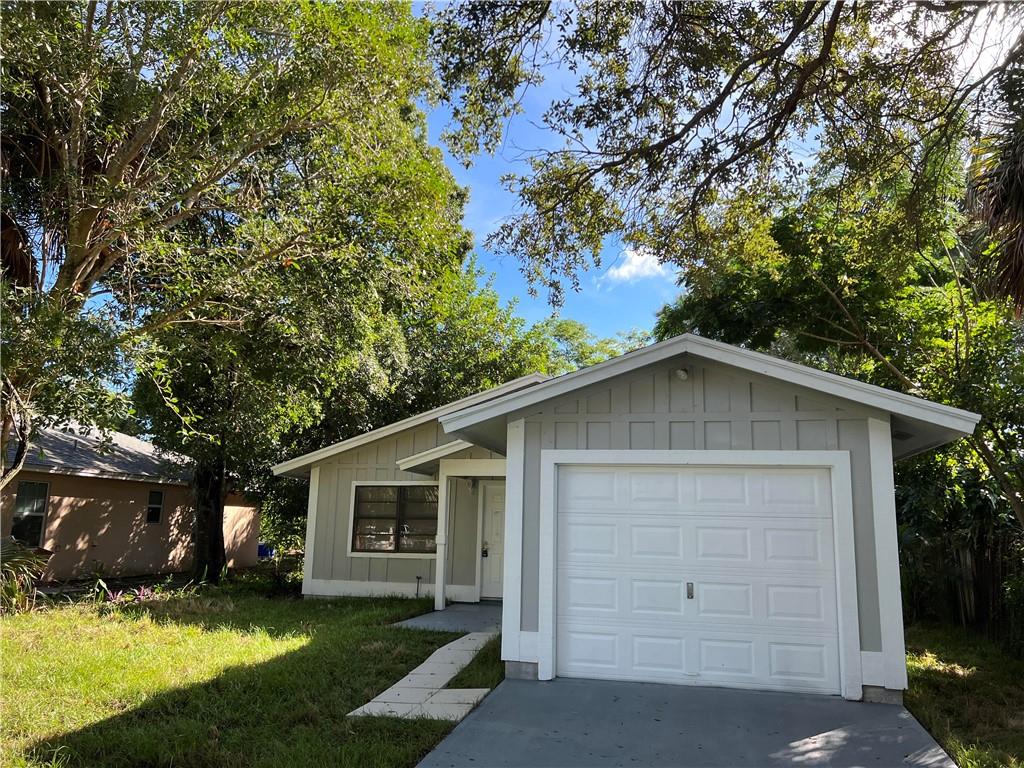 505 Pinegrove Ave, Jupiter, FL 33458