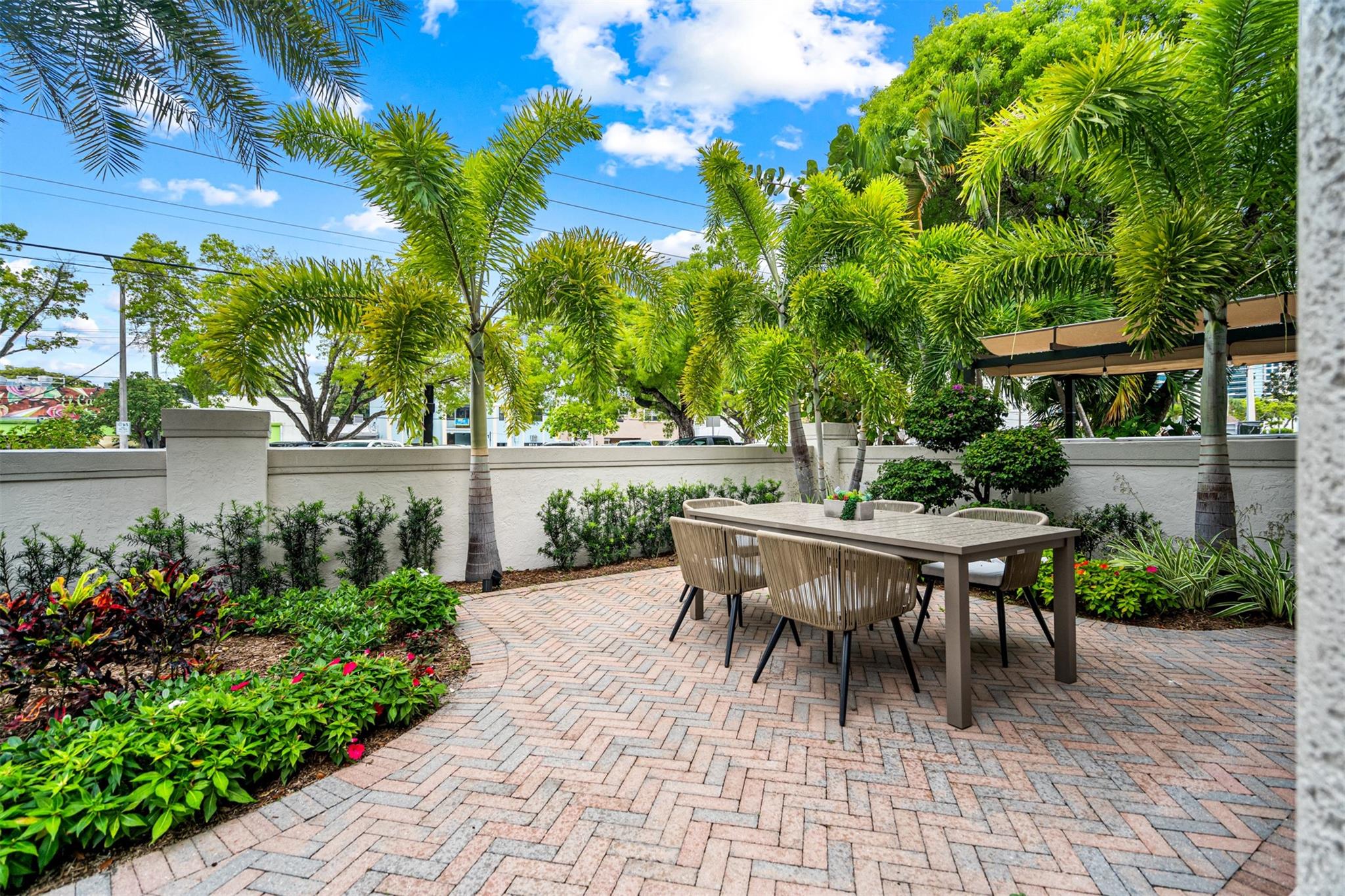 featured image of property