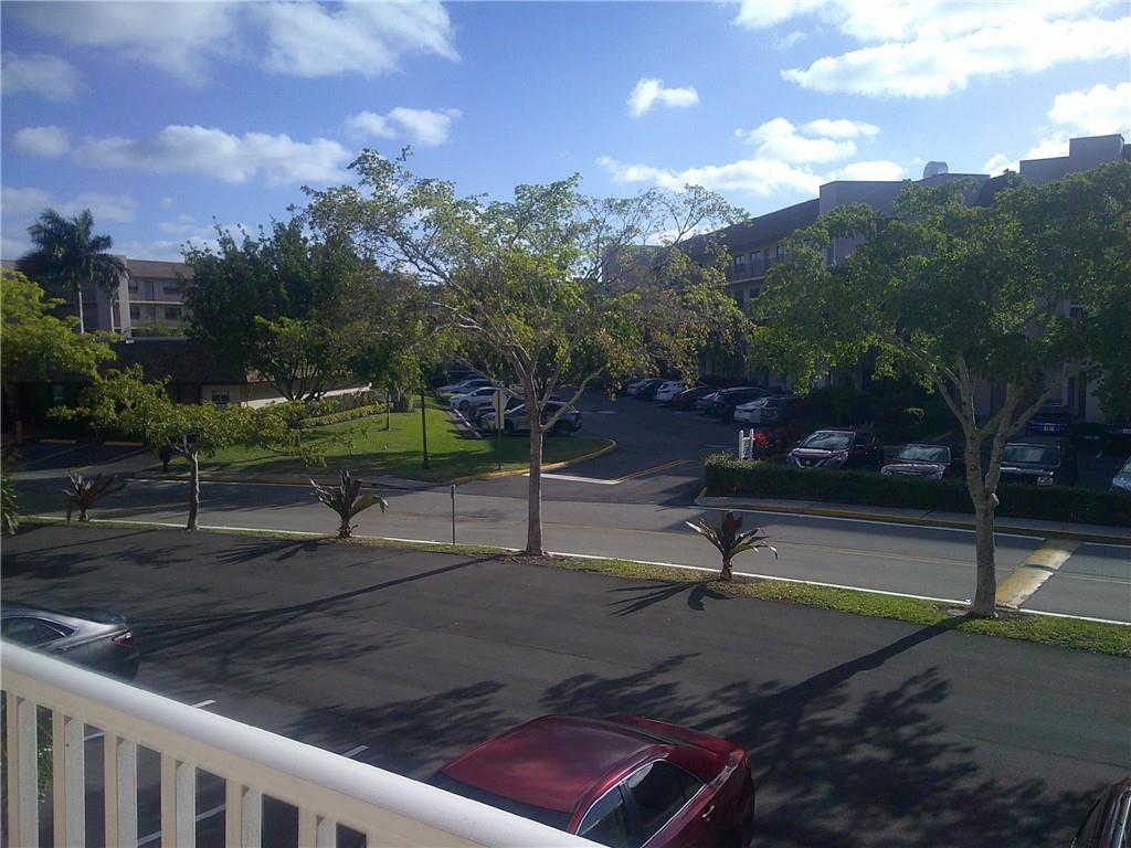Photo 17 of home located at 2607 NW 104th Ave 407, Sunrise FL