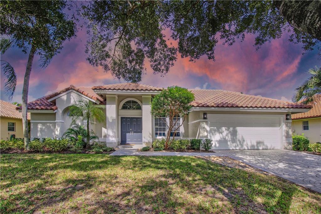 6217 NW 42nd Ct, Coral Springs, FL 33067