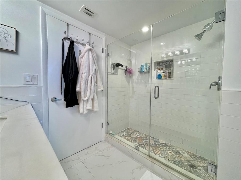 3020 NE 32nd Ave 905