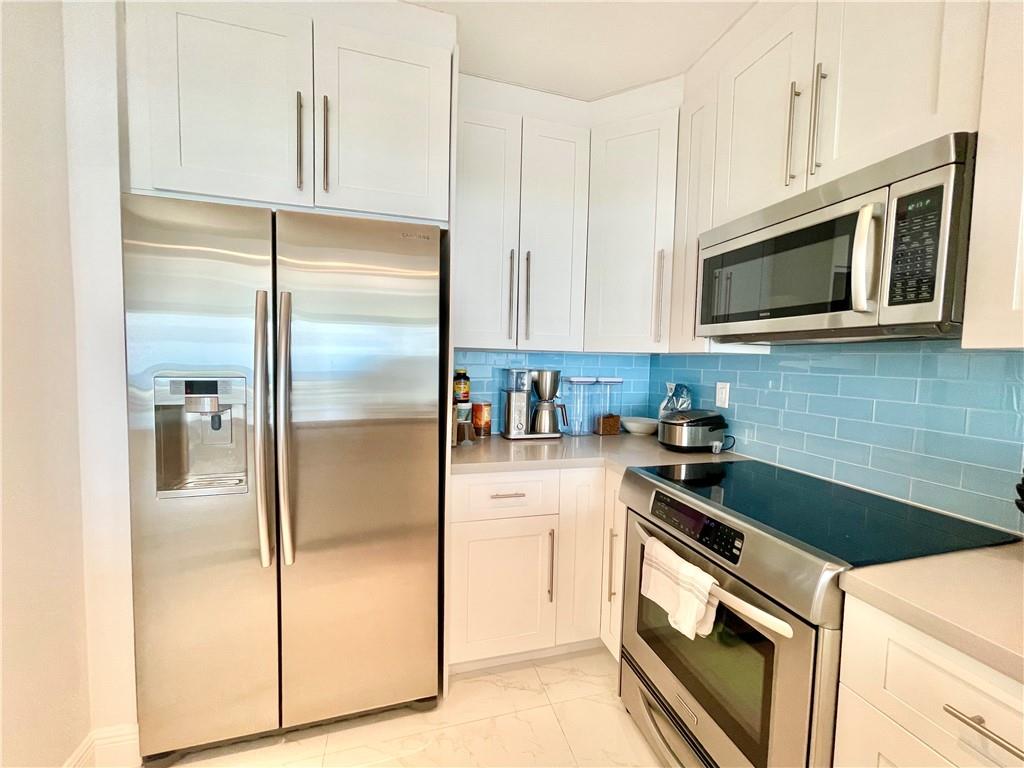 3020 NE 32nd Ave 905