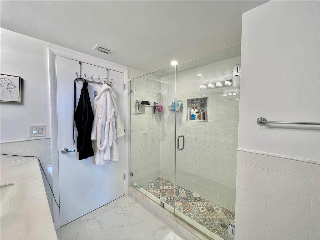 3020 NE 32nd Ave 905