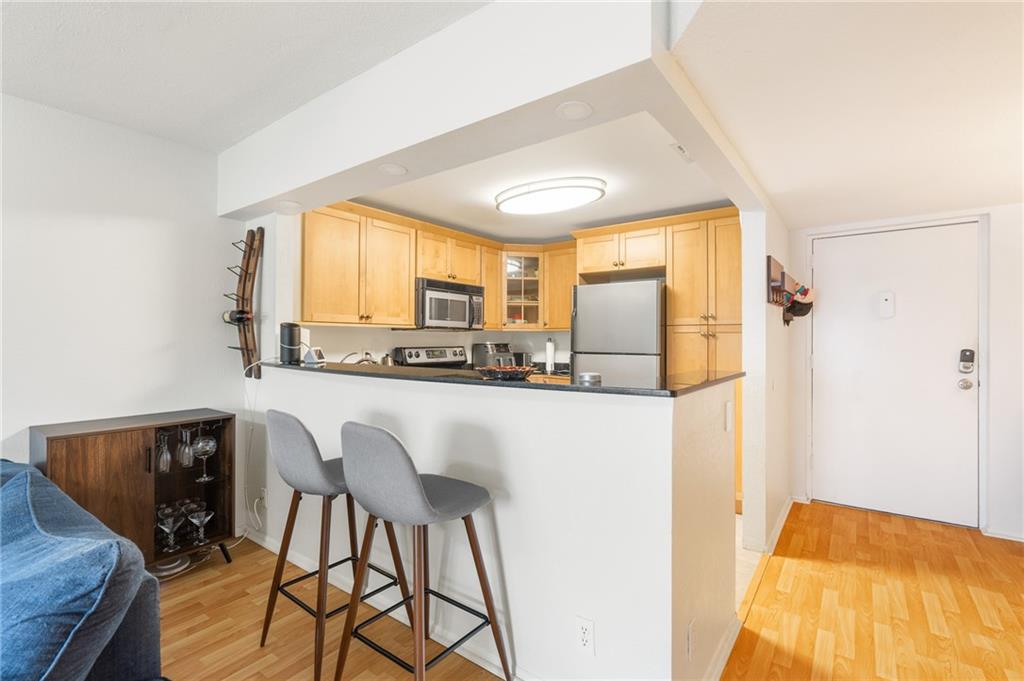 3004 NE 5th Ter 216-C