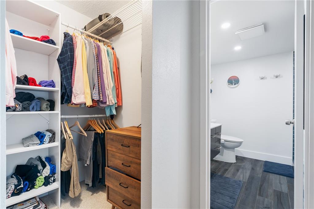 3004 NE 5th Ter 216-C