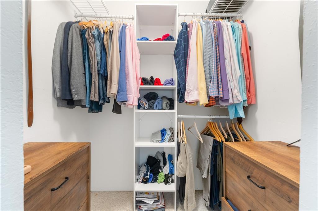 3004 NE 5th Ter 216-C