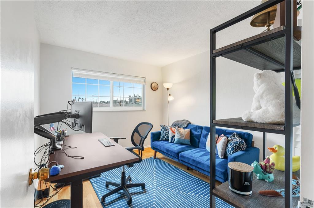 3004 NE 5th Ter 216-C