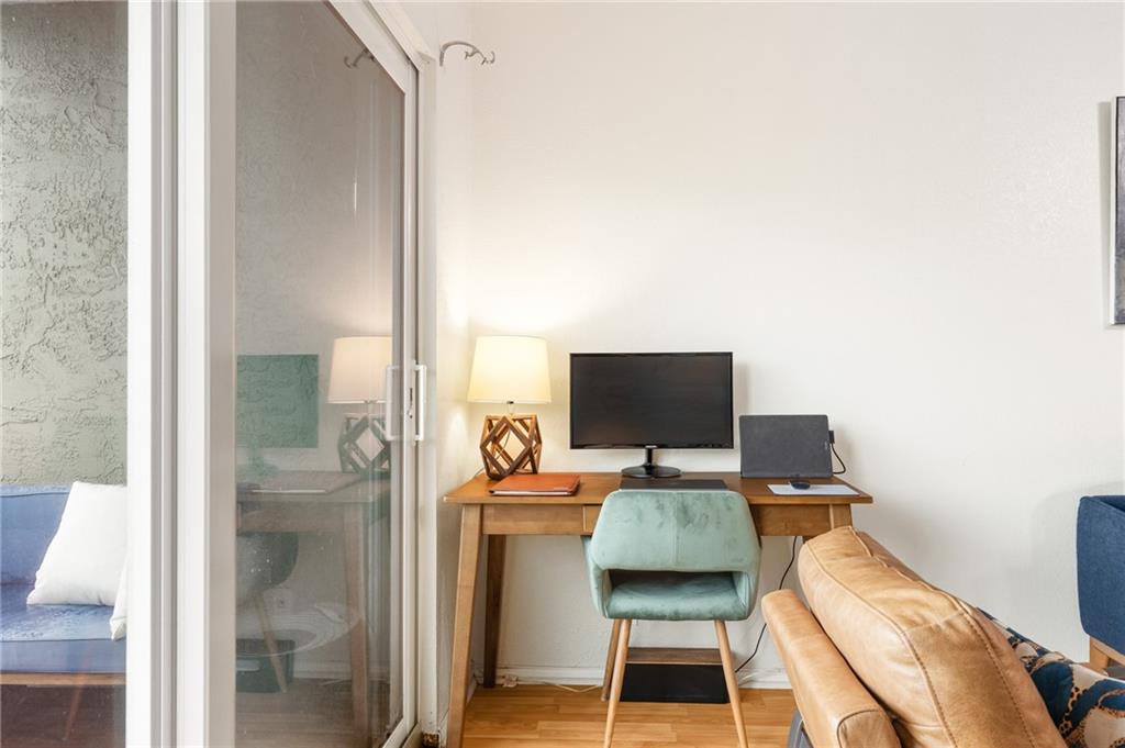 3004 NE 5th Ter 216-C