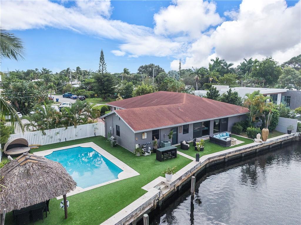 2861 NE 17th Ave, Wilton Manors, FL 33334