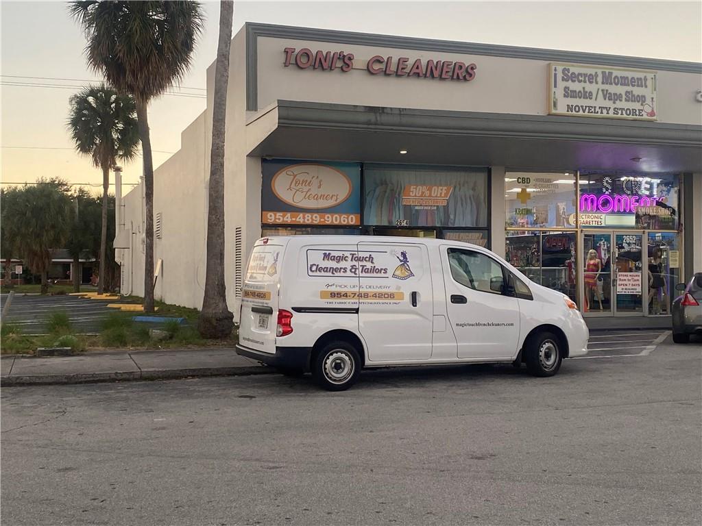 2654 E Oakland Park Blvd, Fort Lauderdale, FL 33306