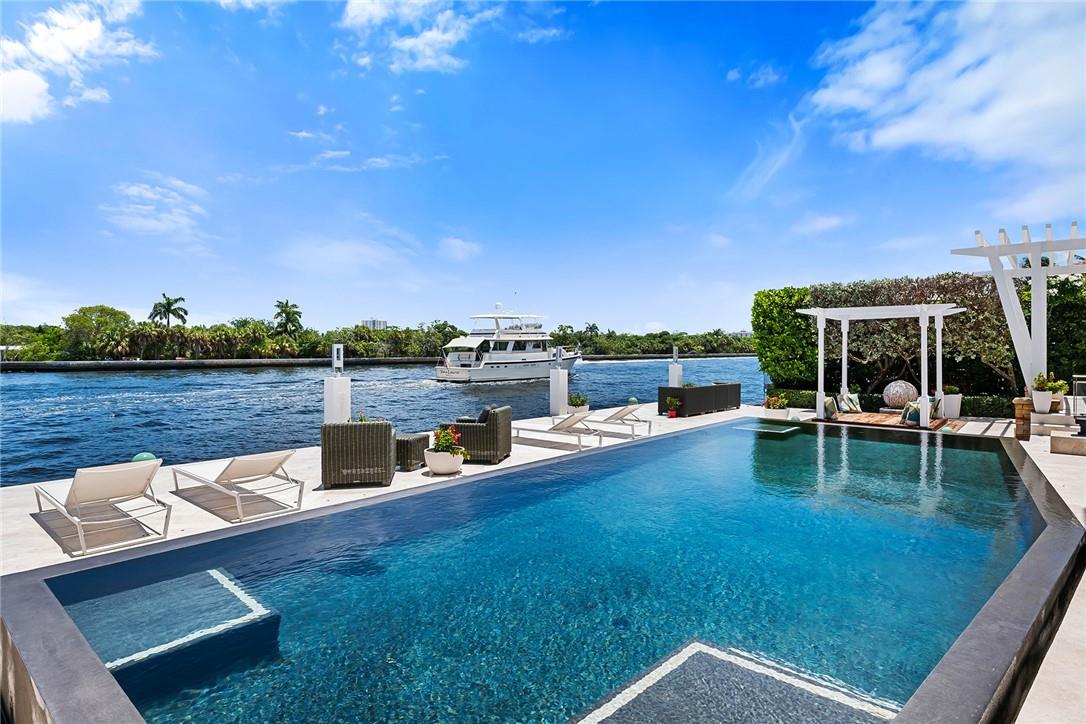 2110 Intracoastal Dr, Fort Lauderdale, FL 33305