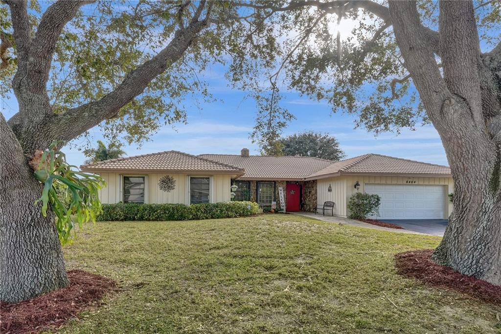 8464 NW 2nd St, Coral Springs, FL 33071