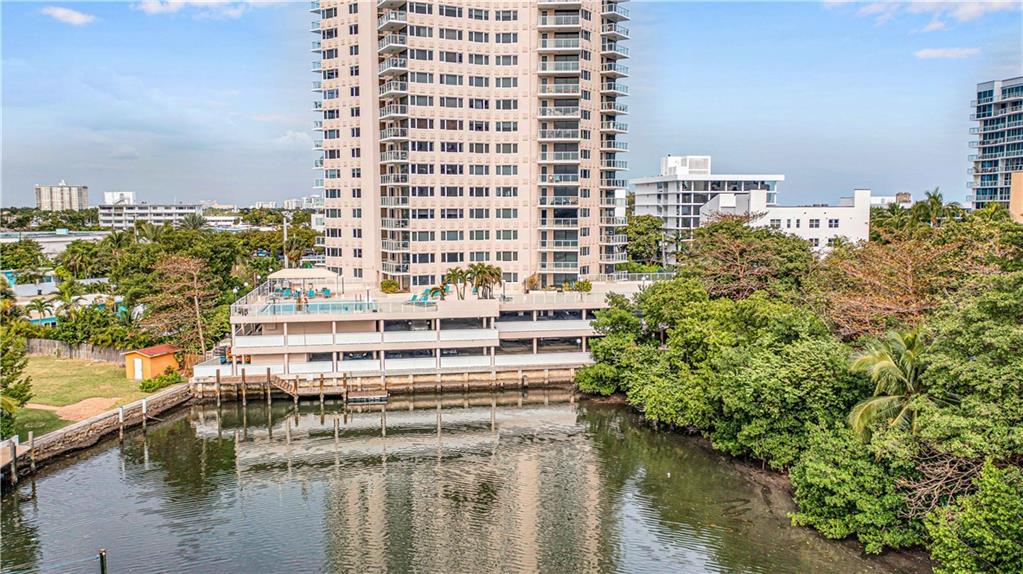 3000 Holiday Dr 306, Fort Lauderdale, FL 33316