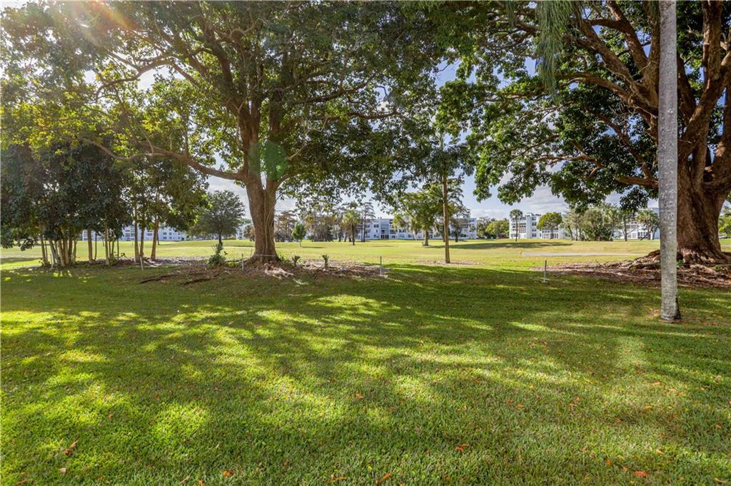 7680 NW 18th St 104, Margate, FL 33063