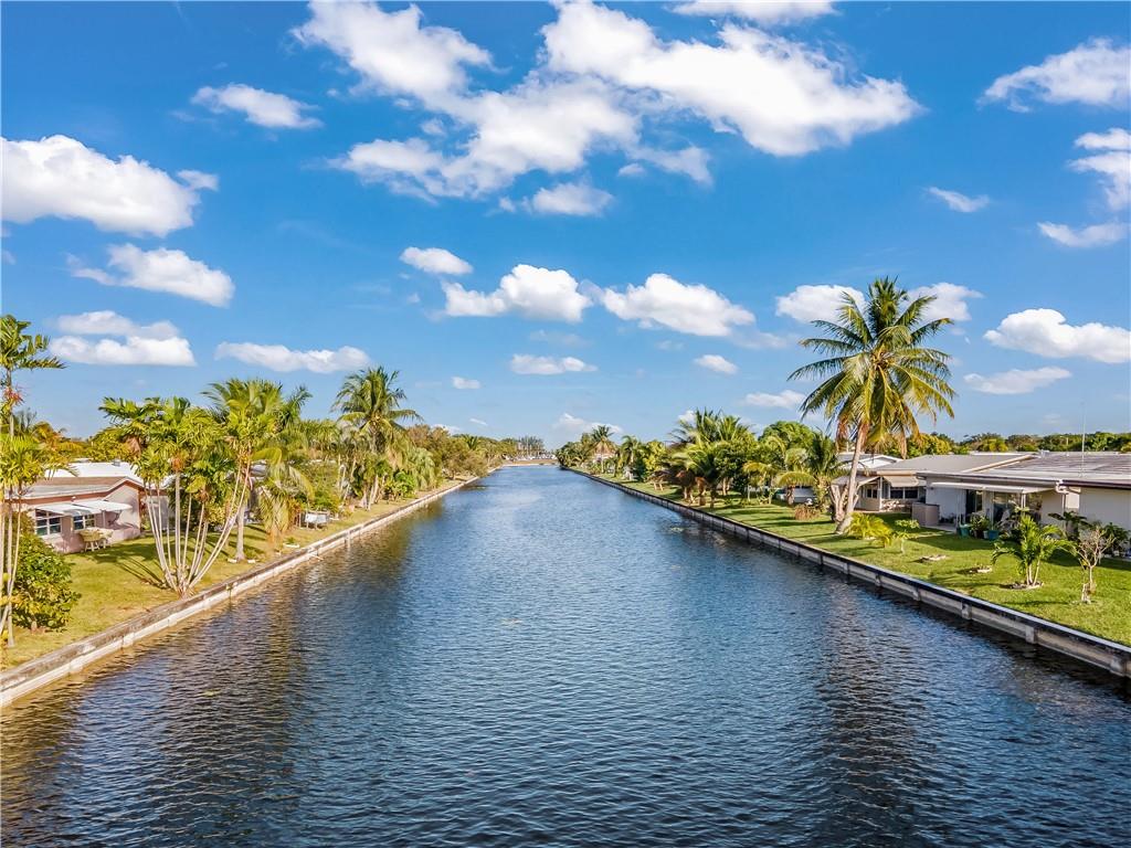 Photo 18 of home located at 4501 NW 49th Dr, Tamarac FL
