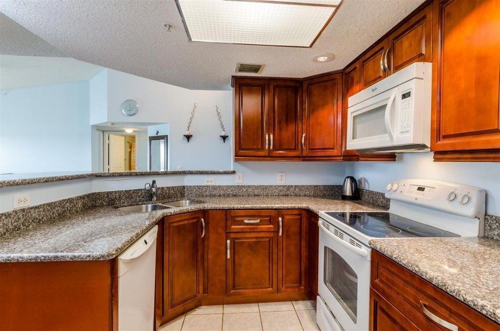 5025 Wiles Rd 308, Coconut Creek, FL 33073