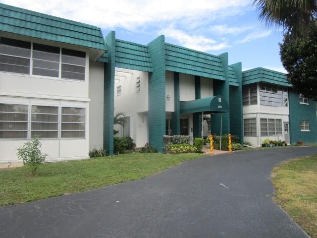 2271 NW 47th Ter 107, Lauderhill, FL 33313