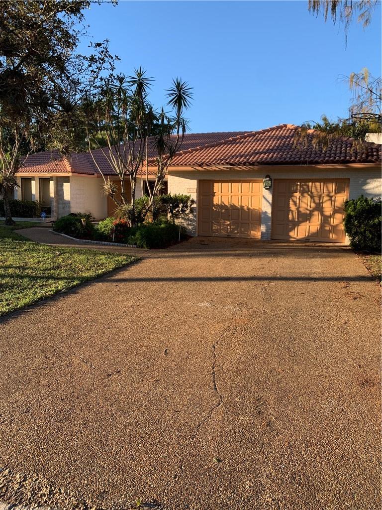 8499 NW 14th ct, Coral Springs, FL 33071