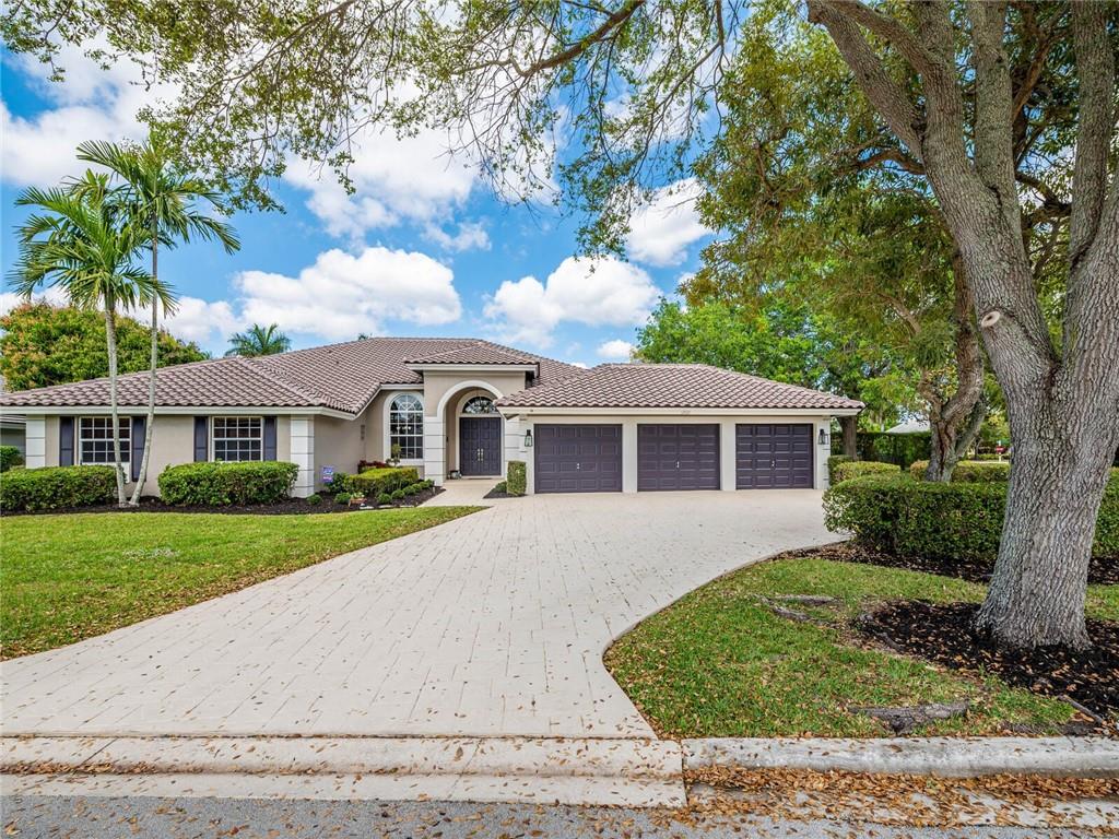 12601 NW 18th Pl, Coral Springs, FL 33071
