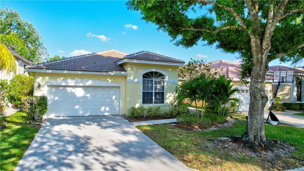7594 NW 70th Way, Parkland, FL 33067