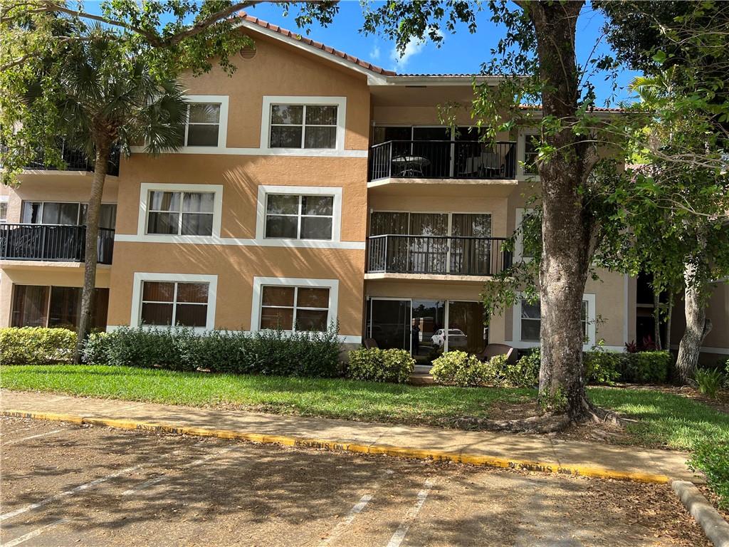 8955 W Wiles 101, Coral Springs, FL 33067