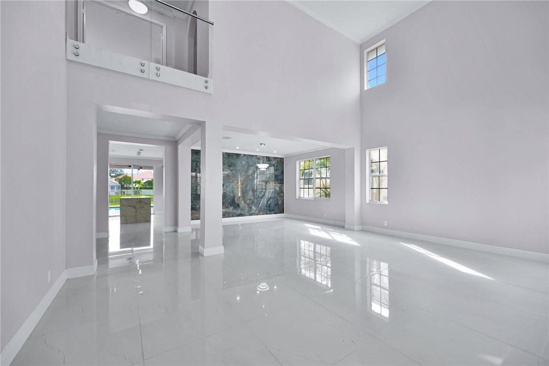 Photo 1 of 2538 Hunters Run Way in Weston - MLS F10374181