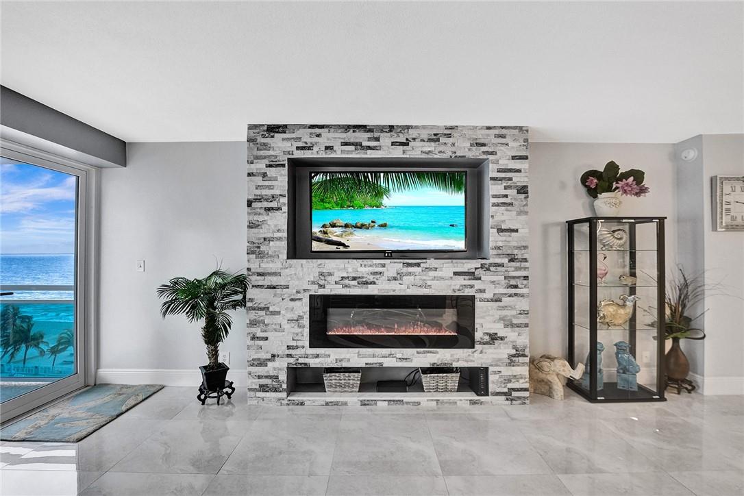 3430 Galt Ocean Dr 804