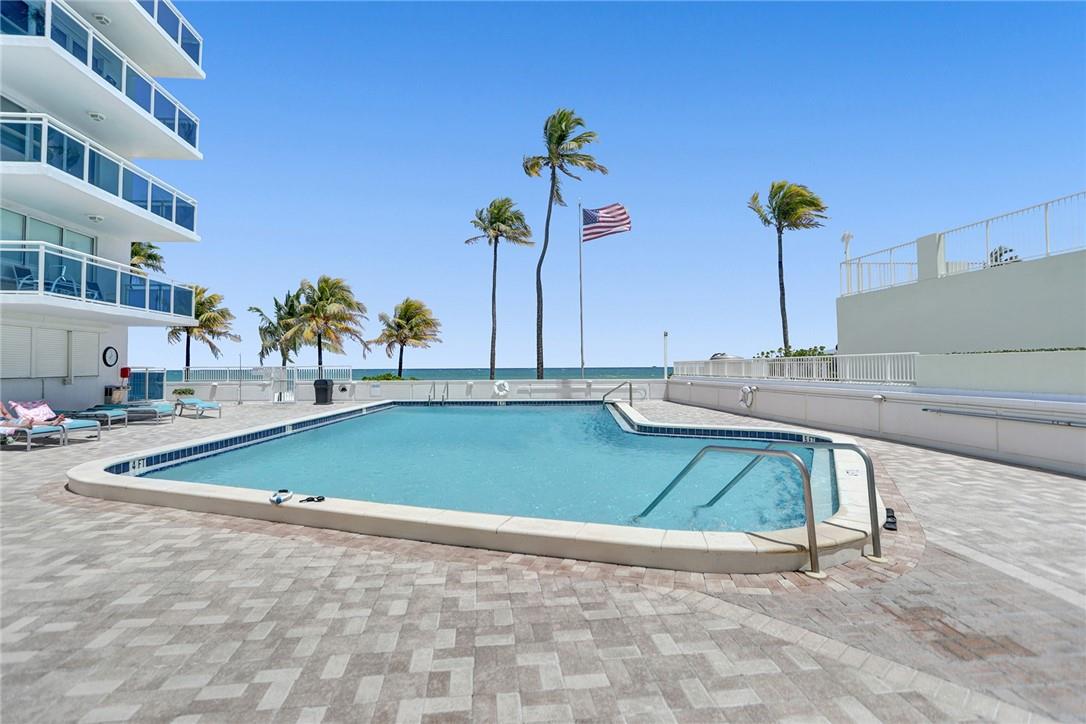 3430 Galt Ocean Dr 804