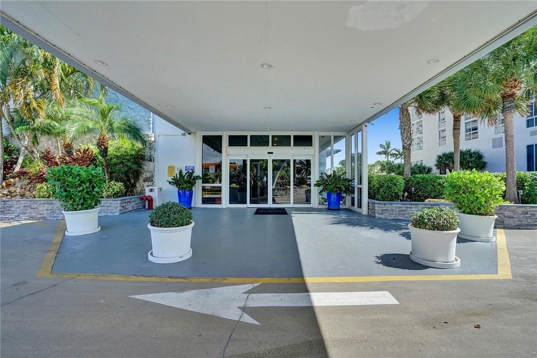 4250 Galt Ocean Dr 8H