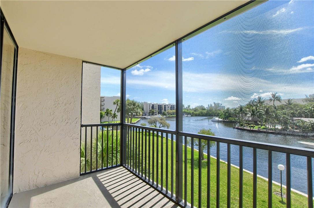 13 Royal Palm Way 304 Photo