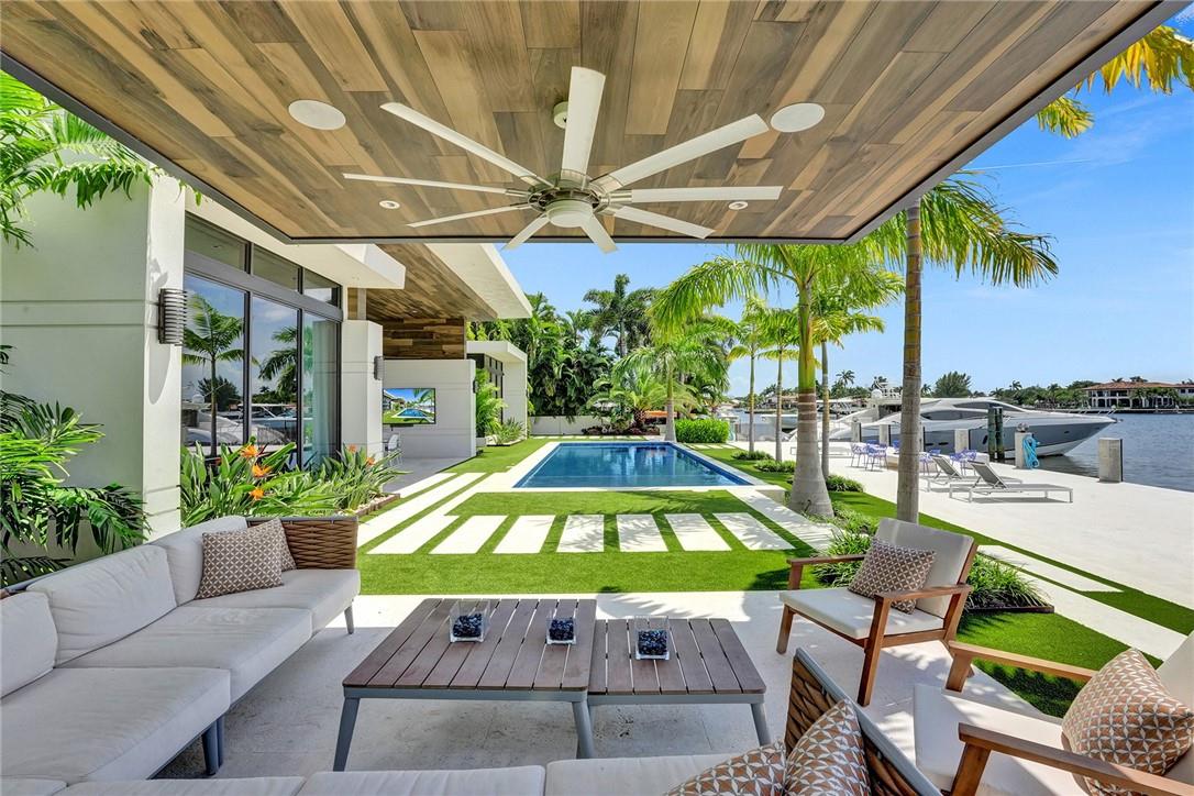 Photo 2 of 765 Middle River Dr in Fort Lauderdale - MLS F10375901