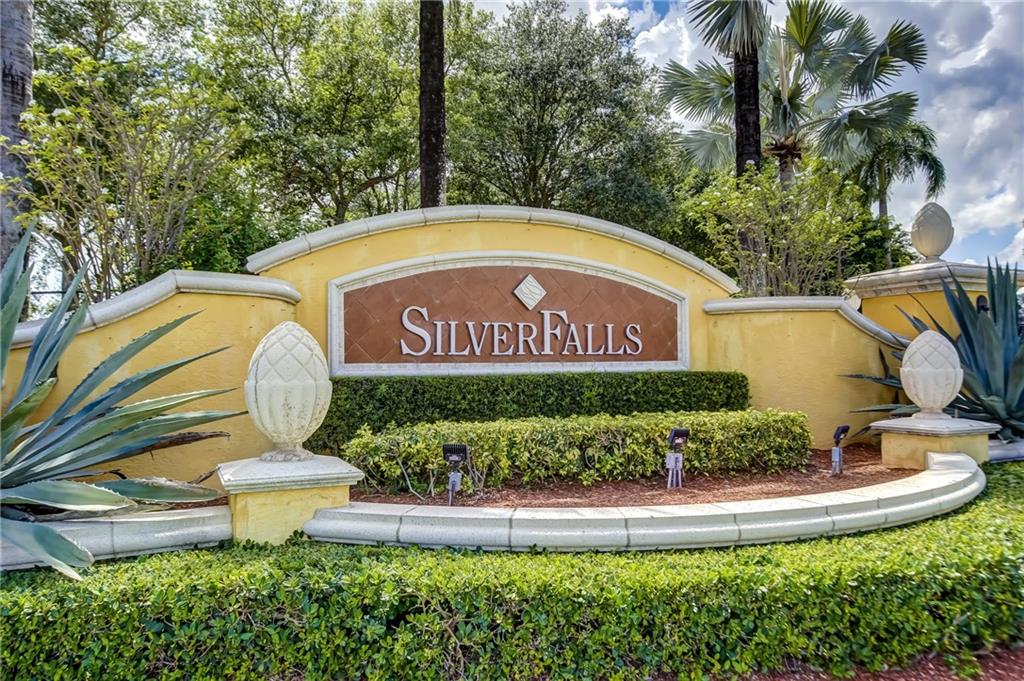 4633 SW 132nd Ave, Miramar, FL 33027