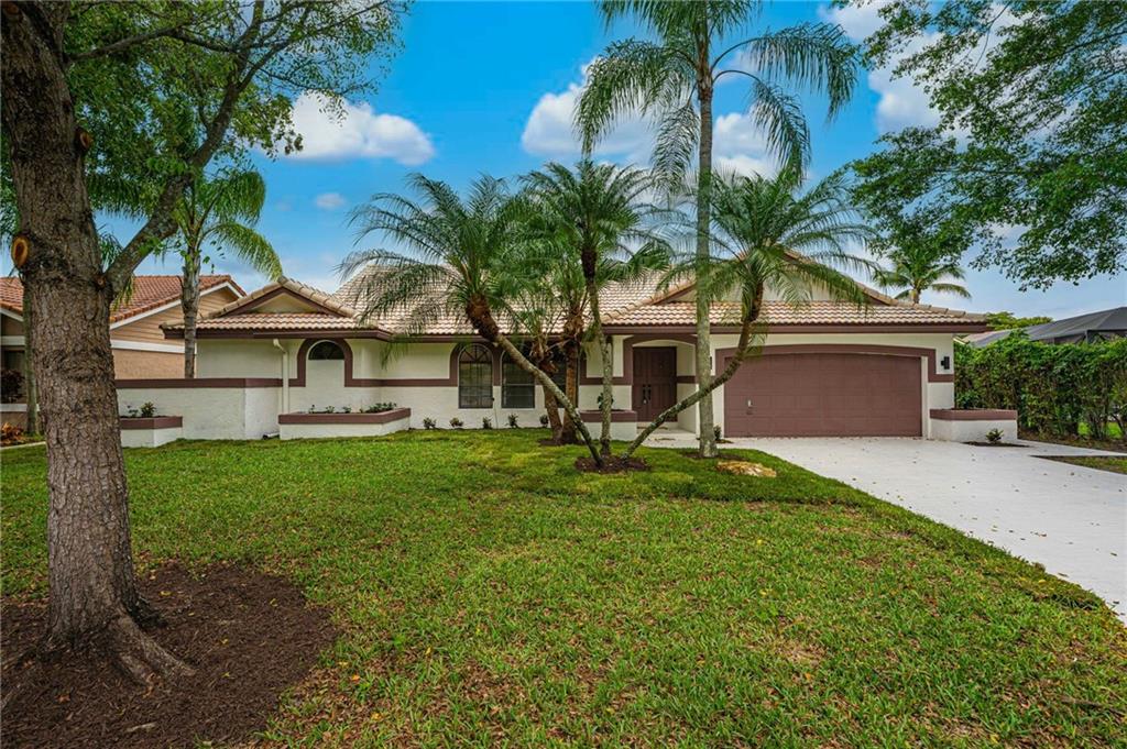 6011 NW 50th St, Coral Springs, FL 33067