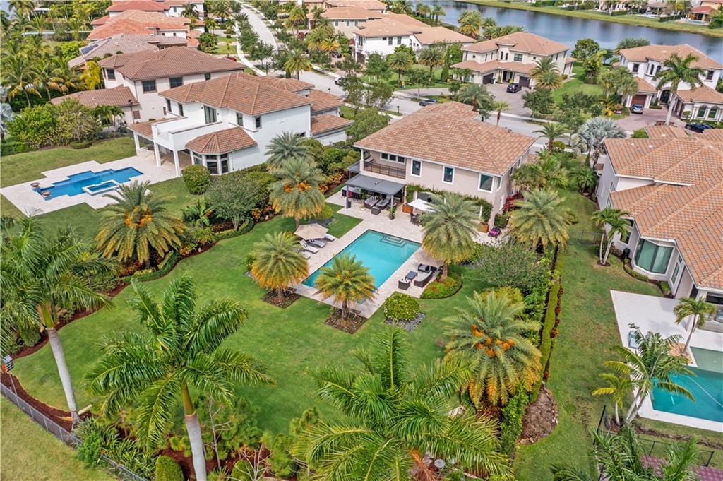 10150 Sweet Bay Ct, Parkland, FL 33076