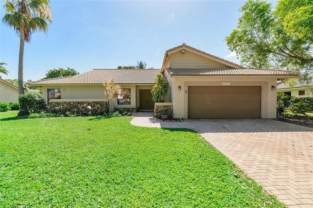 2111 NW 111th Ter, Coral Springs, FL 33071